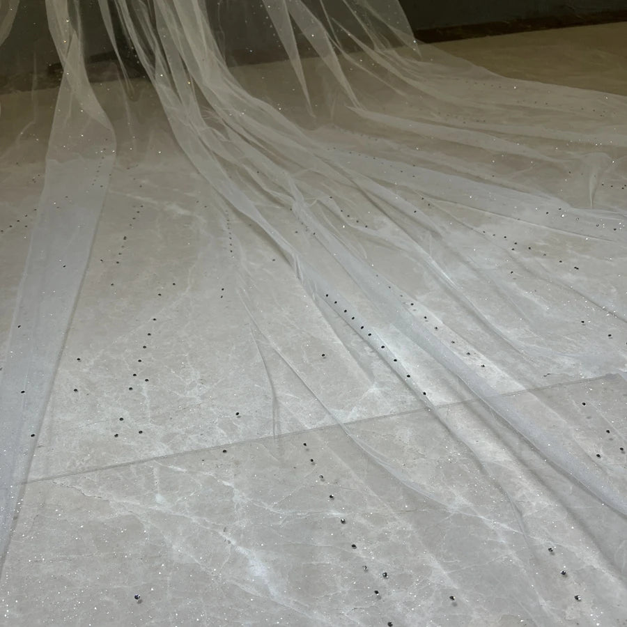 New Arrival 3.5 Meter Ivory Bride Wedding Veils 2024 Sparkly Bling Bling Beaded Bridal Veil with Metal Comb