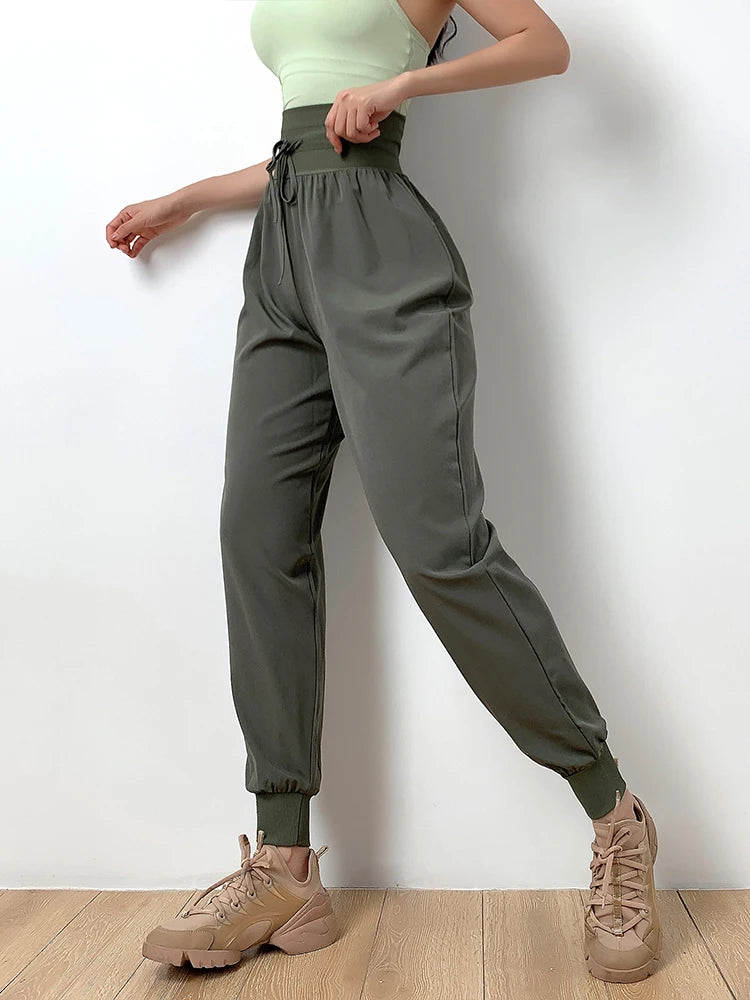 Naked-feel Loose Fit Sport Workout Joggers Women High Waist Elastic Workout Gym Joggers with Two Side Pocket