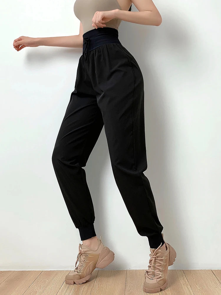 Naked-feel Loose Fit Sport Workout Joggers Women High Waist Elastic Workout Gym Joggers with Two Side Pocket