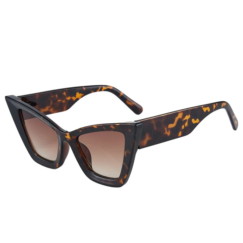 2023 New Design Fashion Big Frames Cat Eye Sunglasses Women Trend Luxury Brand Shades Female Eyewear UV400