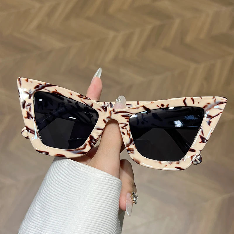 2023 New Design Fashion Big Frames Cat Eye Sunglasses Women Trend Luxury Brand Shades Female Eyewear UV400